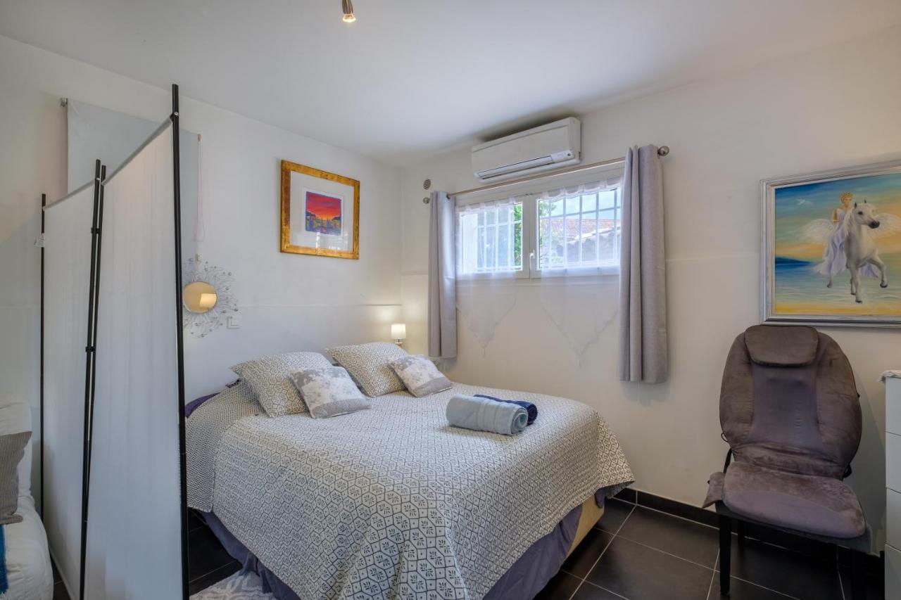 Bas De Villa, Piscine, 3 Etoiles 圣保罗-德旺斯 外观 照片